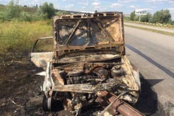 ДТП на Полтавском шоссе: загорелся легковой автомобиль (ФОТО)