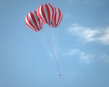 На "Иннопроме" показали новую парашютную систему для "Союза"