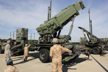 Майданщики просят у США системы ПВО - сбивать российские самолеты