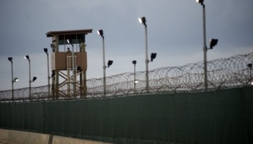 США отправляют в Сербию двух заключенных из Гуантанамо