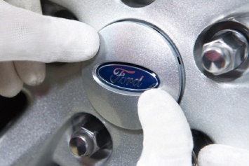 Завод Ford в Ленобласти в третий раз за лето остановил сборку машин