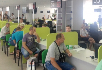 В течение 9 месяцев новые сервисные центры МВД появятся по всей Украине, - Аваков