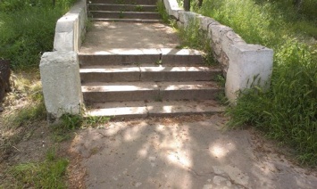 В Одессе завершен ремонт лестницы, ведущей к пляжу «Ланжерон». Фото