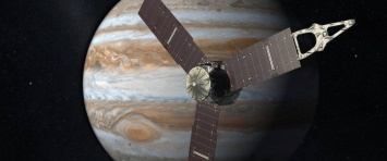 NASA: Зонд Juno передал первые снимки Юпитера