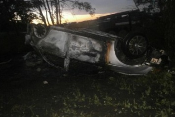 ДТП на Сумщине: в автомобиле сгорела женщина (ФОТО)