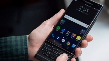 BlackBerry сохранит собственную операционную систему