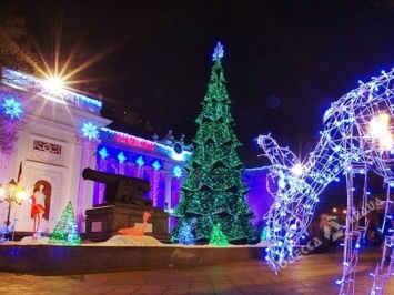 На новогоднее освещение Одессы выделили 1,5 млн гривен