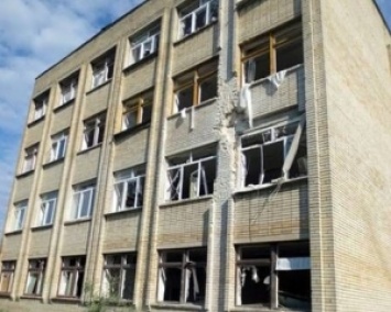 Последствия жестокого обстрела Донецка и Красногоровки (ФОТО)