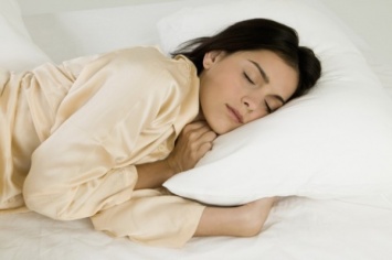 Ученые выяснили, почему на новом месте человек плохо спит