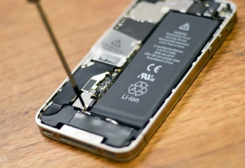 Apple в iPhone 7 решит проблему быстро разряжающейся батареи