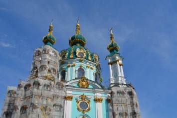 В Киеве закончили реставрацию одной из башенок Андреевской церкви (ФОТО)