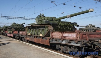 В Иловайск и Харцызск снова прийшали танки и горючее из России - разведка