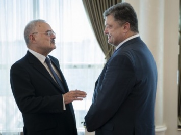 П.Порошенко обсудил с премьером Азербайджана сотрудничество в экономической сфере