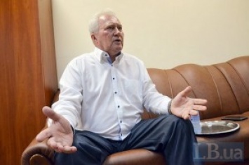 Корнацкий утверждает, что на скандальных выборах по 132-му округу в 2012-м году его победу регионалам «продали» Мериков и руководство николаевской «Батькивщины»