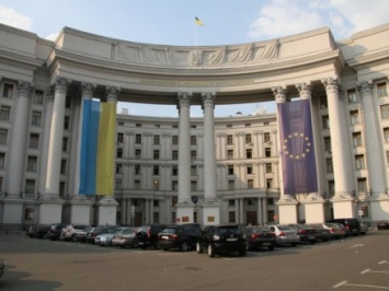 В МИД заверили, что Украина расследует все сообщения о нарушениях прав человека на Донбассе