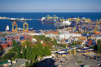 Ильичевский порт увеличит грузооборот за счет второго этапа развития инвестпроекта ООО «Транс-Сервис»