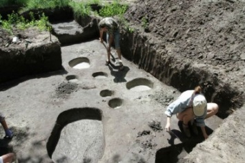 В Горишних Плавнях на берегу затоки Барбара обнаружили новую археологическую находку (ФОТО)