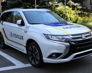 В МВД представили новый кроссовер для полиции Mitsubishi Outlander (ФОТО)