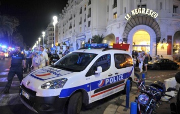 Французское антитеррористическое мобильное приложение сработало с опозданием в 3 часа