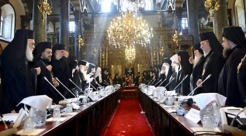 Константинопольский патриархат начал рассмотрение обращения Рады об автокефалии УПЦ