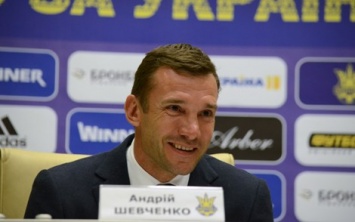 Шевченко надеется вернуть сборной доверие болельщиков