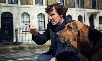 В сети появилось новое фото со съемок популярного сериала «Шерлок»