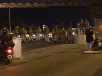 В Турции произошла попытка военного переворота - премьер-министр Йылдырым