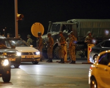 На авиабазе НАТО Инджирлик в Турции объявлена террористическая угроза