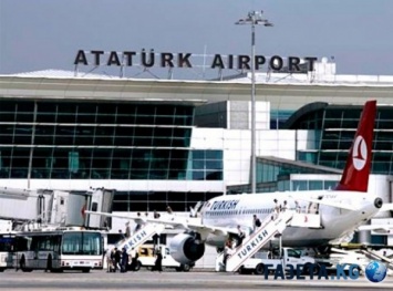 Аэропорт в Стамбуле после попытки переворота восстановил свою работу