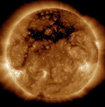 На Солнце ученые рассмотрели "раздраженное лицо"