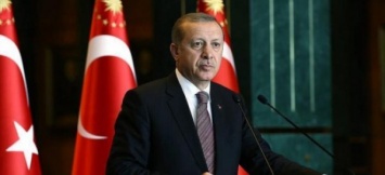СМС Эрдогана призывают граждан Турции выходить на улицы и отстоять демократию