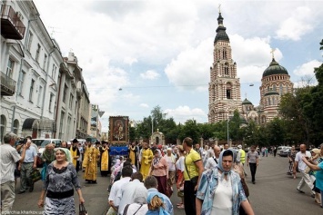 На крестном ходе РПЦ несут икону Тимошенко (фото)