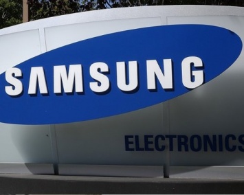 Samsung научилась сгибать и складывать смартфоны
