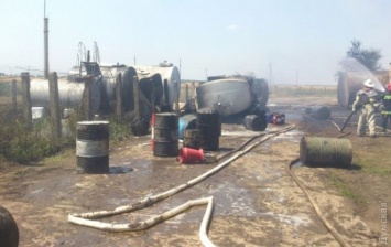 В Одесской области сгорел бензовоз: три человека попали с ожогами в реанимацию