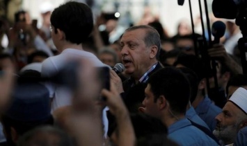 Турция арестовала 6 тысяч человек после неудачного переворота