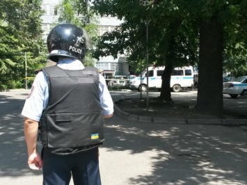 В казахстанском Алматы совершено нападение на управление полиции, есть погибшие