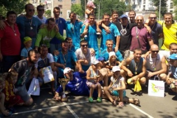 В Черноморске завершился городской чемпионат по мини-футболу (фото)