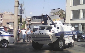 Полиция отпустила всех задержанных в связи с захватом заложников в Ереване