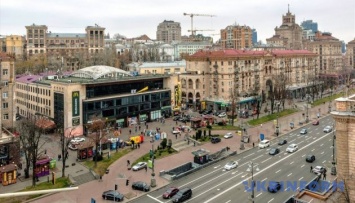 На Крещатике в Киеве частично ограничили движение