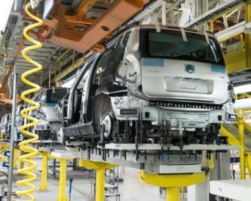 Заводы Volkswagen и Skoda в России временно не работают