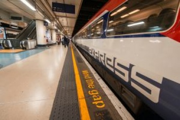 Великобритания: Gatwick Express - самый опаздывающий британский поезд