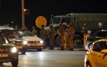 В США допускают угрозу операции против ИГ из-за попытки переворота в Турции