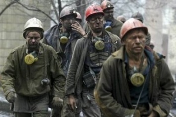 Горняков с разрушенных шахт Енакиево будут переводить на шахты Макеевки и других городов