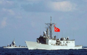 После попытки переворота флот Турции недосчитался 14 кораблей