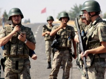 В Турции начали поиск 25 военных, которые планировали убить Эрдогана в отеле