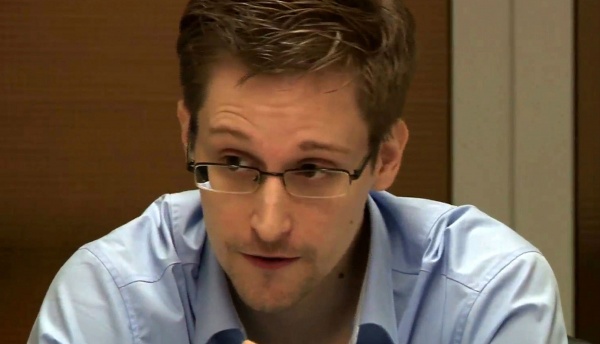 Сноуден помог РФ и КНР разоблачить британских шпионов