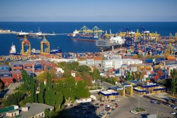 Передовиков Ильичевского морского торгового порта поощрят