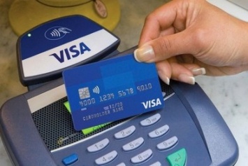 Банки будут возвращать украинцам украденные с карточек деньги