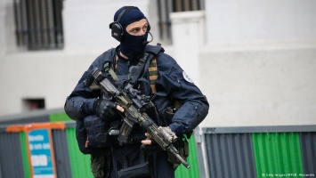 Под Парижем проведена антитеррористическая операция
