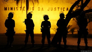В Бразилии арестованы десять подозреваемых в терроризме